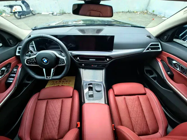 BMW 3 Series — Фото автомобиля 5
