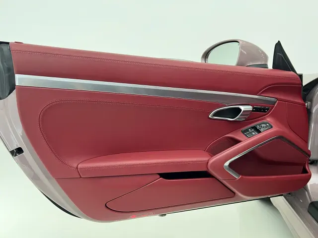 Porsche 718 — Фото автомобиля 11