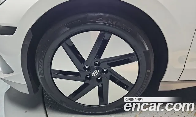 Hyundai Ioniq 6 — Фото автомобиля 5