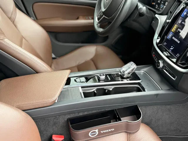Volvo S60 — Фото автомобиля 27