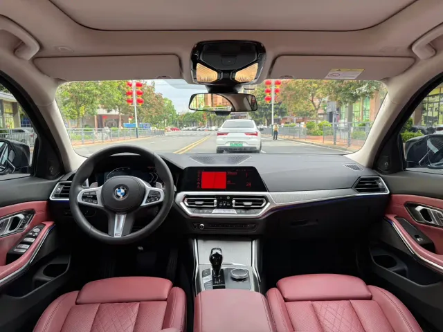 BMW 3 Series — Фото автомобиля 12