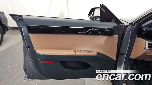 Hyundai Grandeur GN7 — Фото автомобиля 13