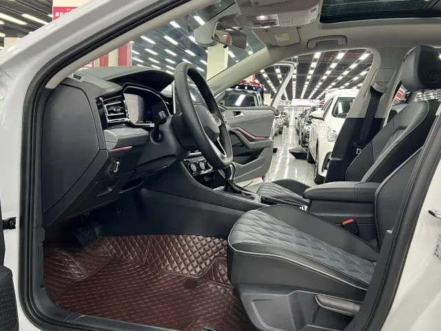 Volkswagen Sagitar — Фото автомобиля 5