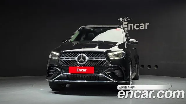 Mercedes-Benz GLE-Class — Фото автомобиля 3
