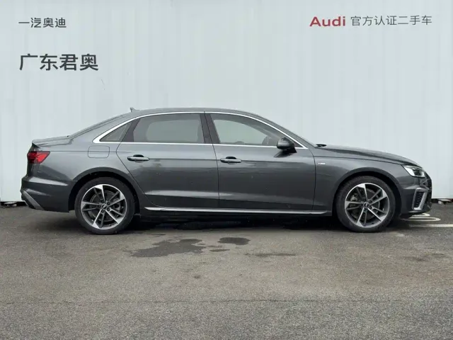 Audi Audi A4L 2022 40 TFSI Fashion Dynamic — Фото автомобиля 3
