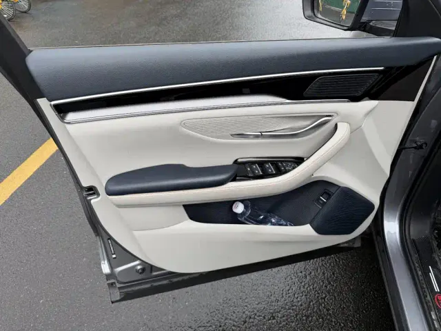 BYD Song PLUS — Фото автомобиля 6