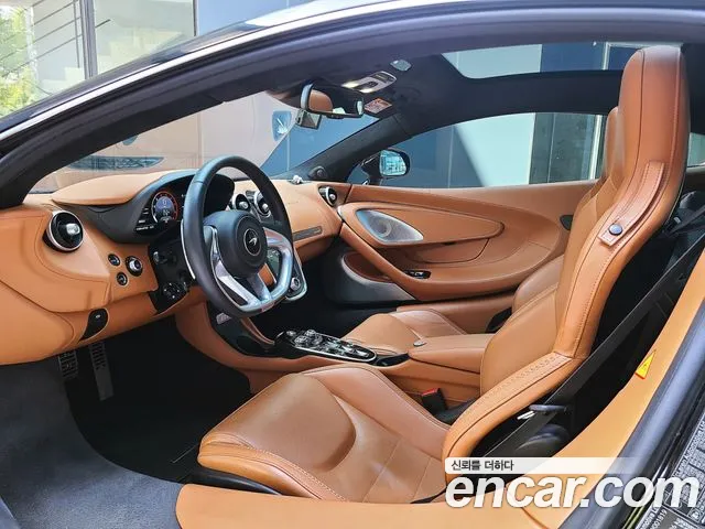 Mclaren GT — Фото автомобиля 6