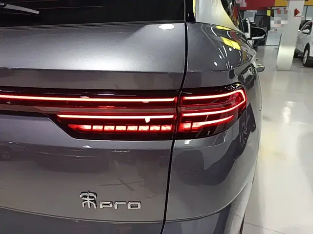 BYD Song Pro — Фото автомобиля 7