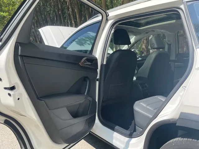 Volkswagen Tharu — Фото автомобиля 19
