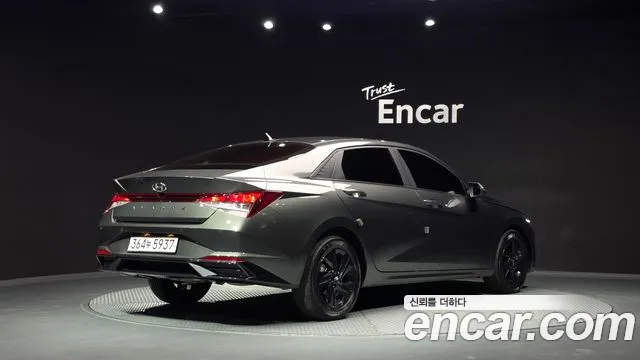 Hyundai Avante CN7 — Фото автомобиля 2