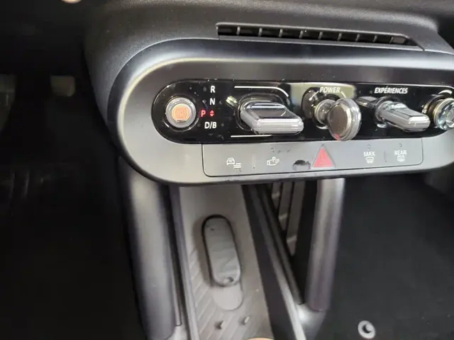 MINI Electric ACEMAN — Фото автомобиля 13