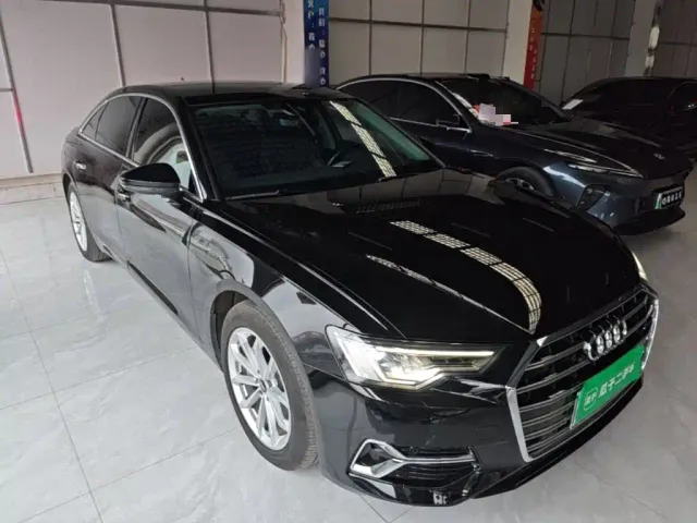 Audi A6L — Фото автомобиля 3