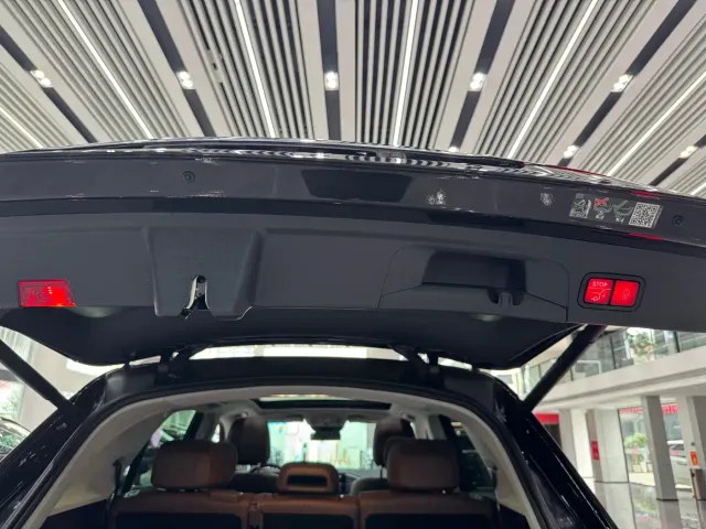 Mercedes-Benz GLE-Class — Фото автомобиля 22