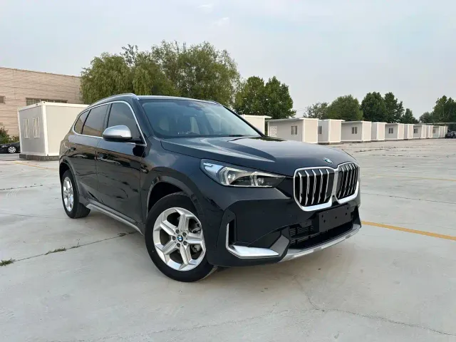 BMW X1 — Фото автомобиля 3