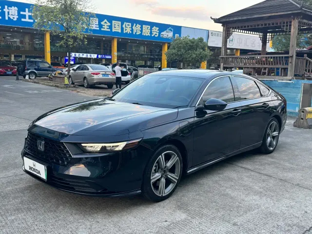 Фотография автомобиля — Honda Accord