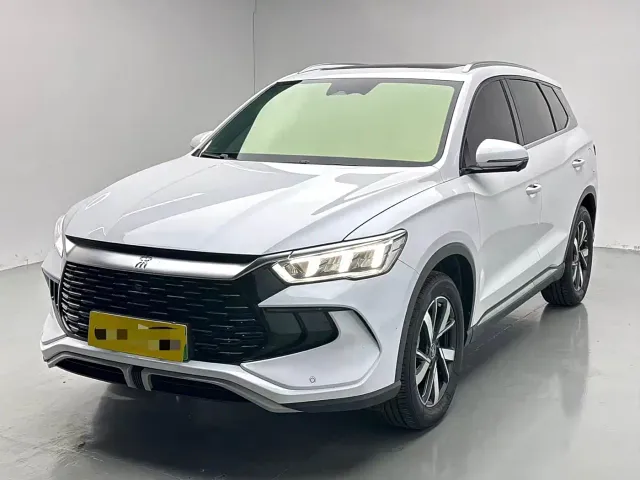 Фотография автомобиля — BYD Song Pro