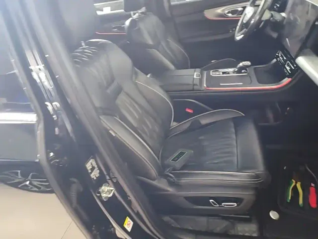 GAC Trumpchi GS8 — Фото автомобиля 24