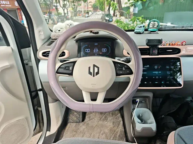 Leapmotor T03 — Фото автомобиля 6
