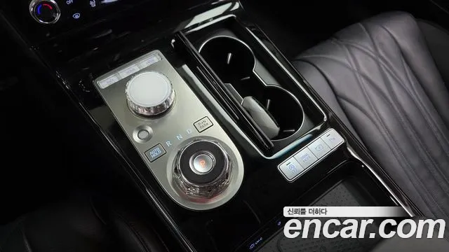 Genesis G80 RG3 — Фото автомобиля 12
