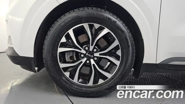 Kia Canival Carnival 4 поколение Дизель 11 мест Prestige — Фото автомобиля 5