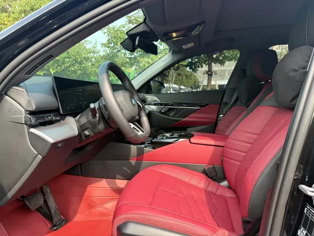 BMW 5 Series — Фото автомобиля 9