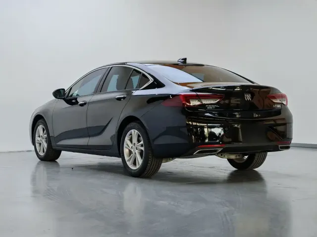 Buick Regal 2024 25T Ultra Comfort Edition — Фото автомобиля 15