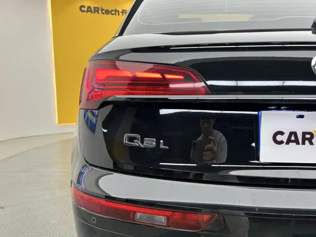 Audi Q5L — Фото автомобиля 6