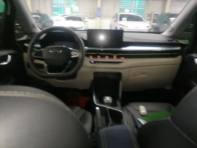 Geely Geometry EX3 Kung Fu Bull — Фото автомобиля 9