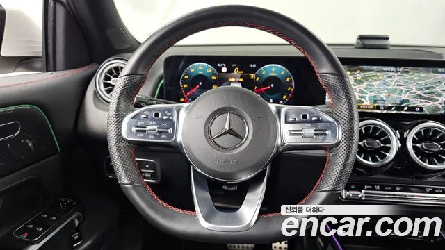 Mercedes-Benz GLB-Class — Фото автомобиля 13