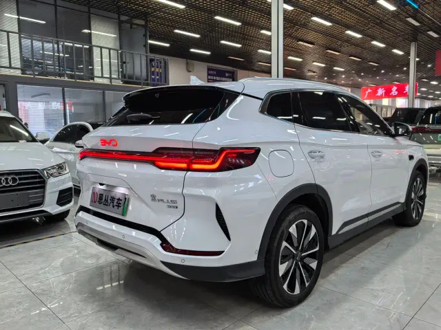 BYD Song PLUS — Фото автомобиля 12