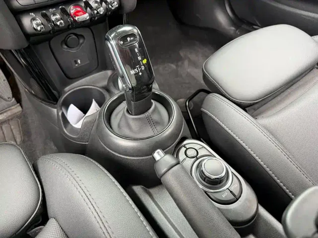 MINI Hatch — Фото автомобиля 9