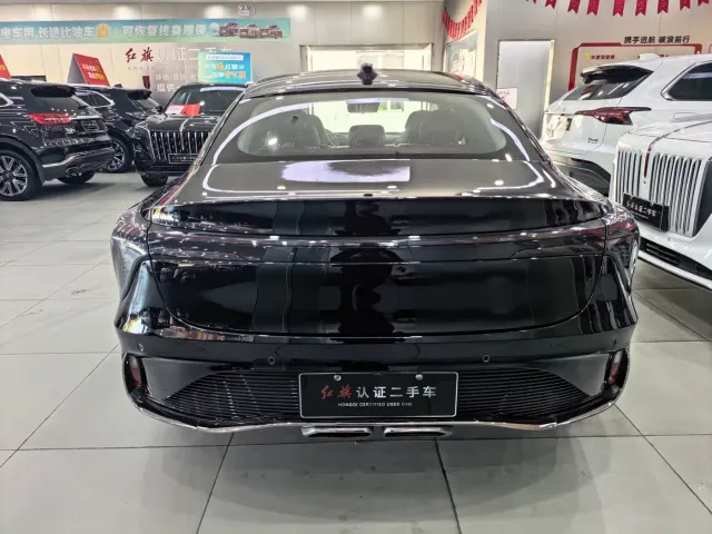 Hongqi H6 — Фото автомобиля 6