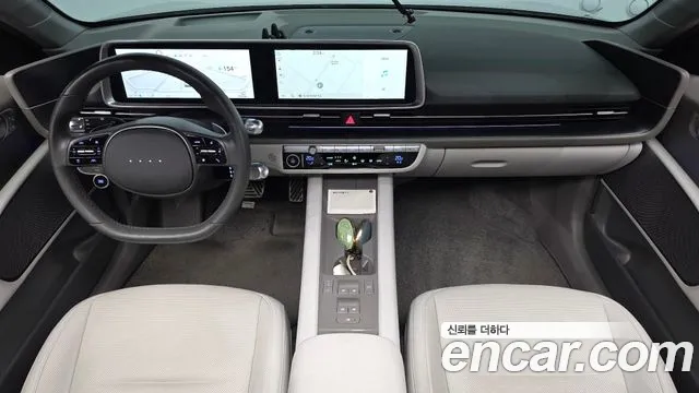 Hyundai Ioniq 6 — Фото автомобиля 10