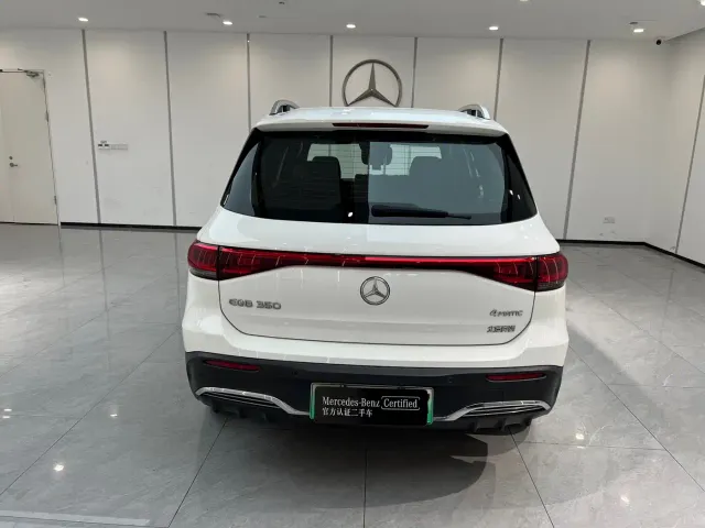 Mercedes-Benz EQB — Фото автомобиля 5