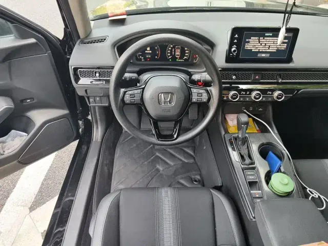 Honda Civic — Фото автомобиля 11