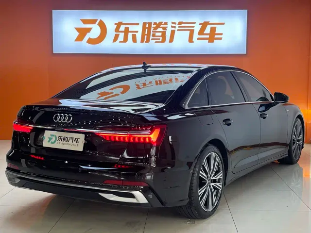 Audi A6L — Фото автомобиля 5