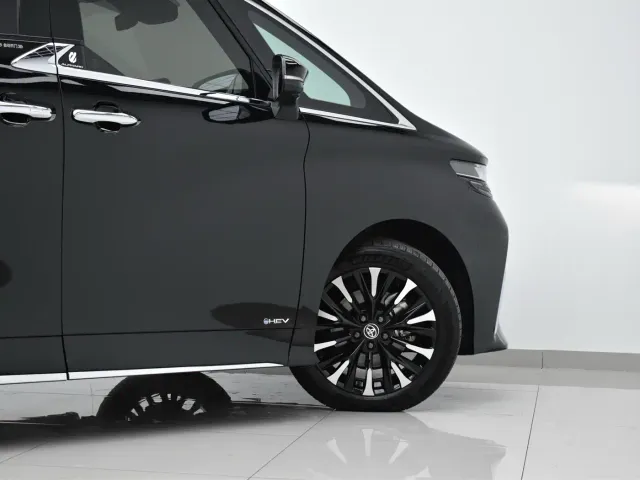 Toyota Alphard — Фото автомобиля 6
