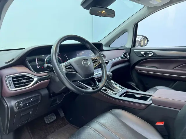 GAC Trumpchi M6 — Фото автомобиля 6