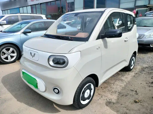 Фотография автомобиля — Wuling Hongguang Mini EV
