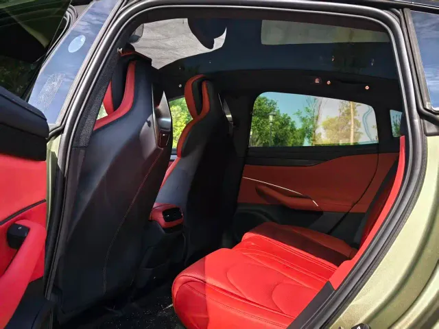 Xiaomi SU7 — Фото автомобиля 6