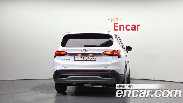 Hyundai Santafe Новый Santa Fe Дизель 2.2 4WD — Фото автомобиля 4