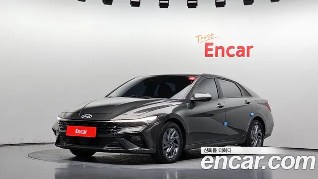 Фотография автомобиля — Hyundai Avante CN7