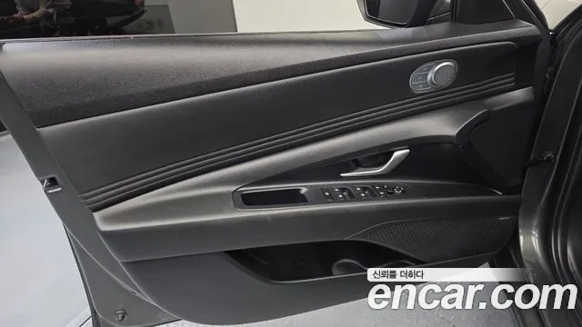 Hyundai Avante CN7 — Фото автомобиля 17