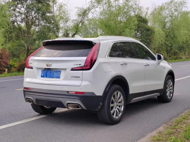Cadillac XT4 — Фото автомобиля 8