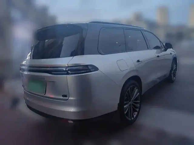 Leapmotor Leapmotor C16 2026 Model Year EREV 280 LiDAR Premium Edition 6-Seater — Фото автомобиля 4