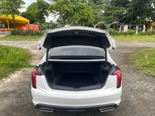 Cadillac CT5 — Фото автомобиля 22