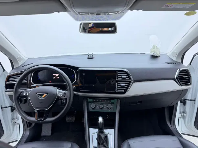 Jetta VS7 — Фото автомобиля 8