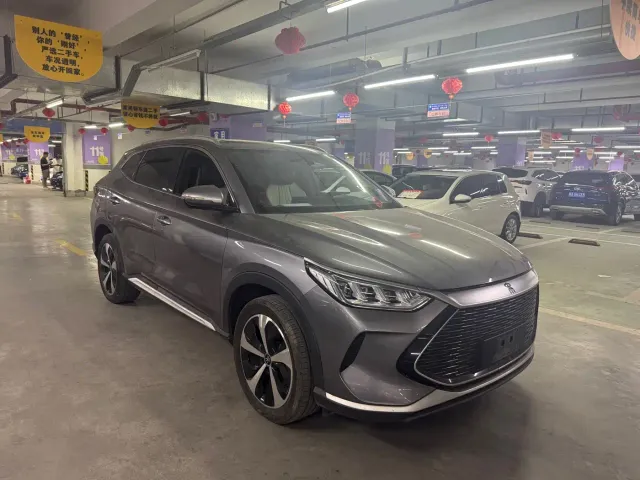 BYD Song PLUS — Фото автомобиля 3