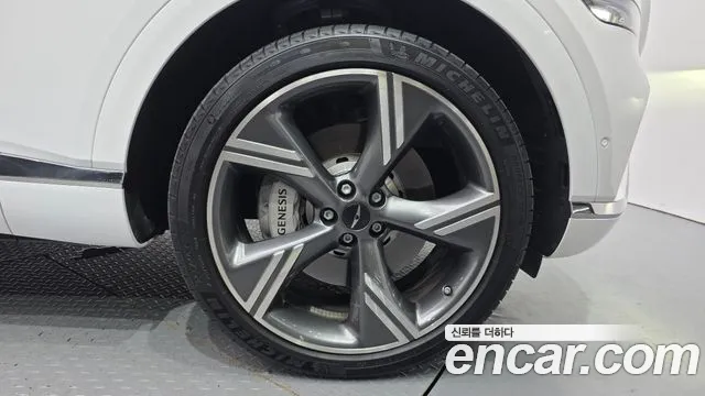 Genesis GV80 2.5T Бензин 2WD — Фото автомобиля 5