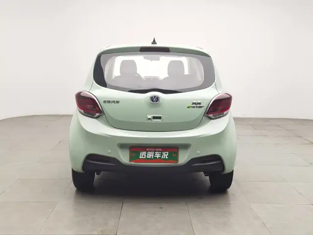 Changan Benben E-Star — Фото автомобиля 4